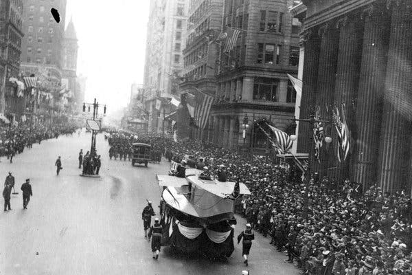 A patriotic parade in Philadelphia helped spread the influenza epidemic of 1918, historians have found.